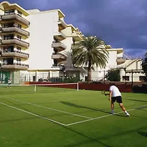 Tres Vidas Hotel